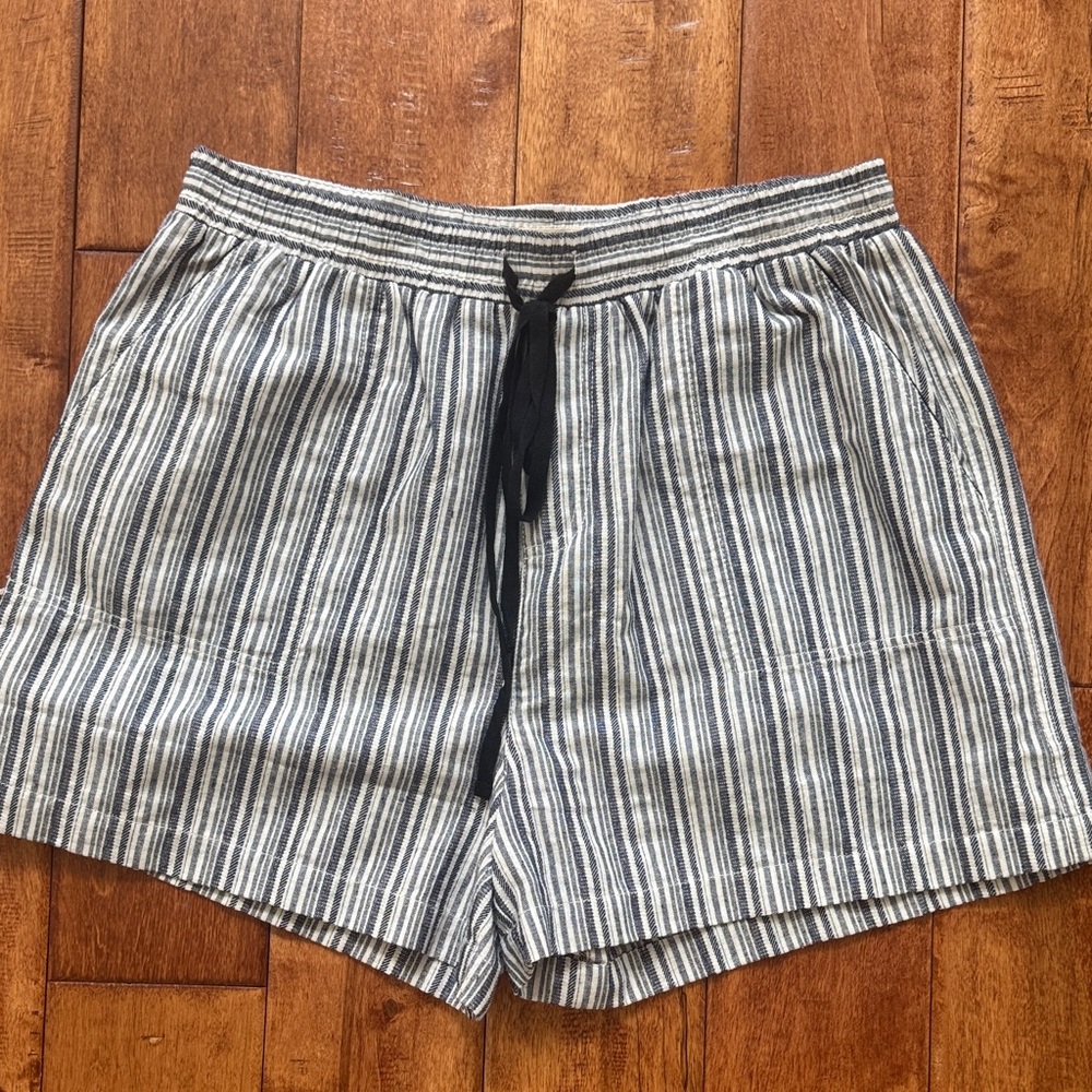 Cotton Bleu shorts